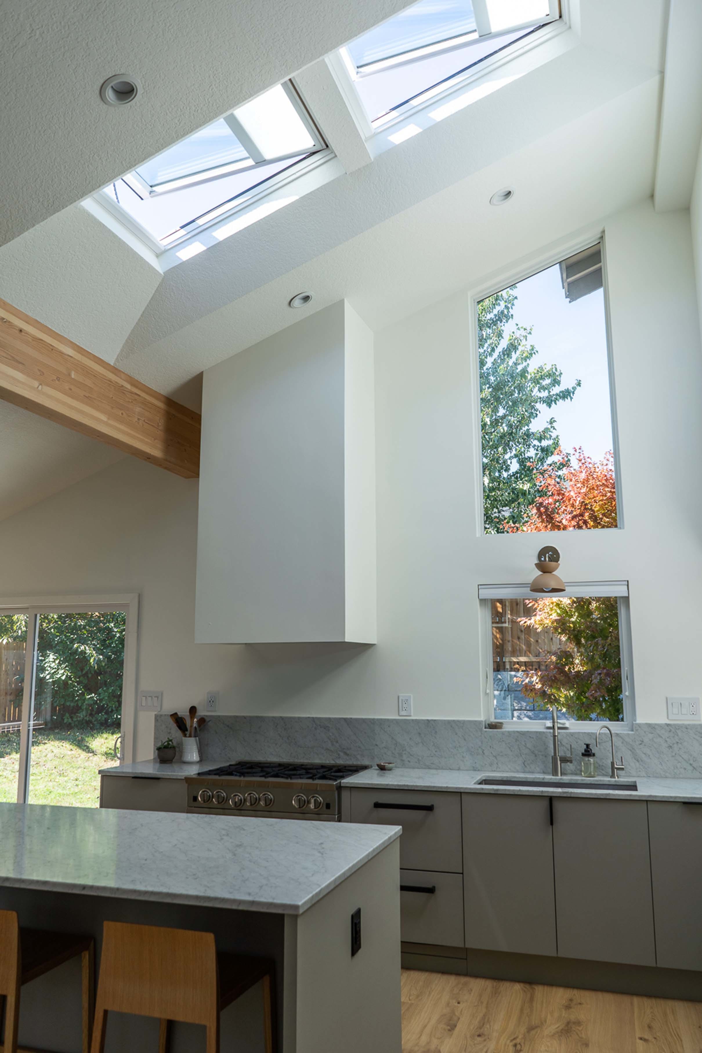 68 Stunning skylights in the kitchen design idea Top Choices Of Architects