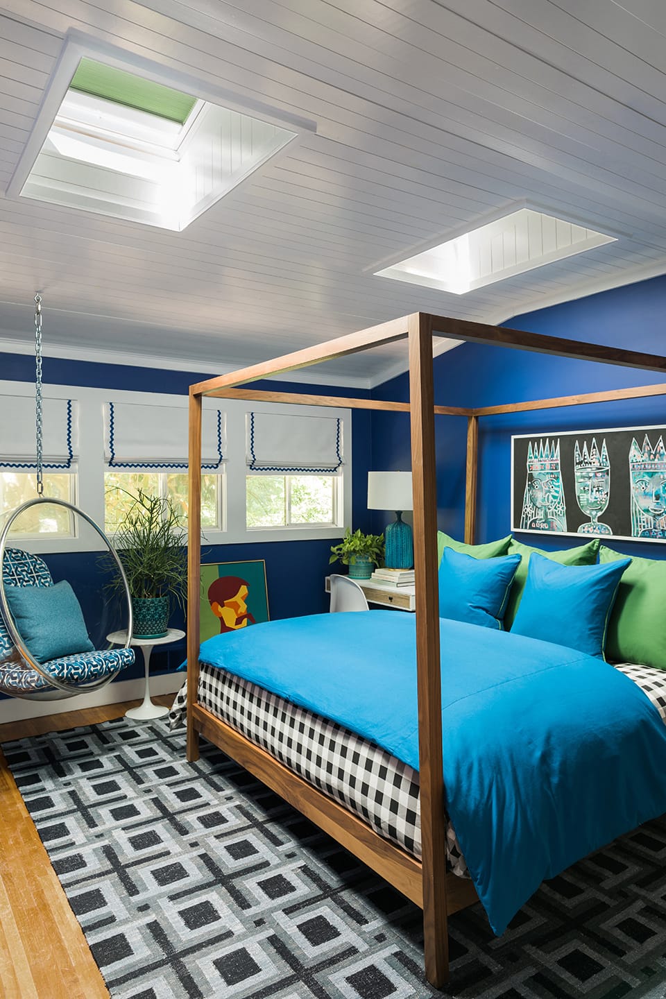 A blue and green bedroom