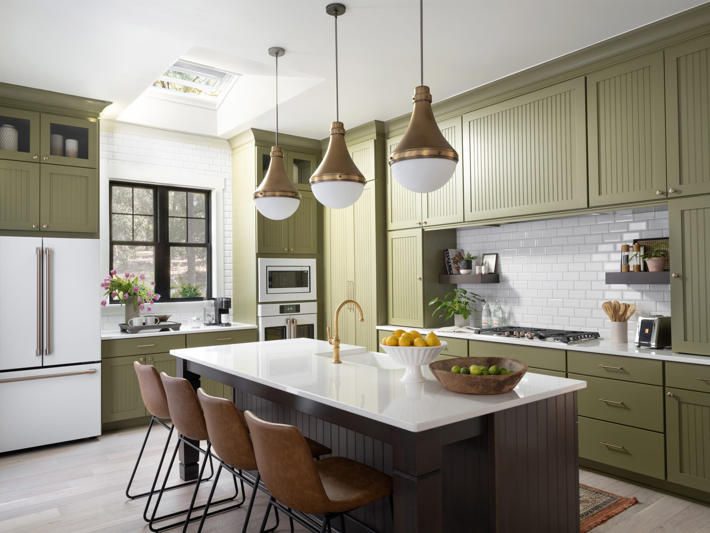 20 Retro Kitchen Ideas Inspired by the HGTV Smart Home® 20